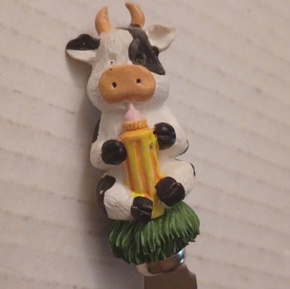 4/$30 Animal Shaped Spreaders - Set of 2 - Picture 4 of 5